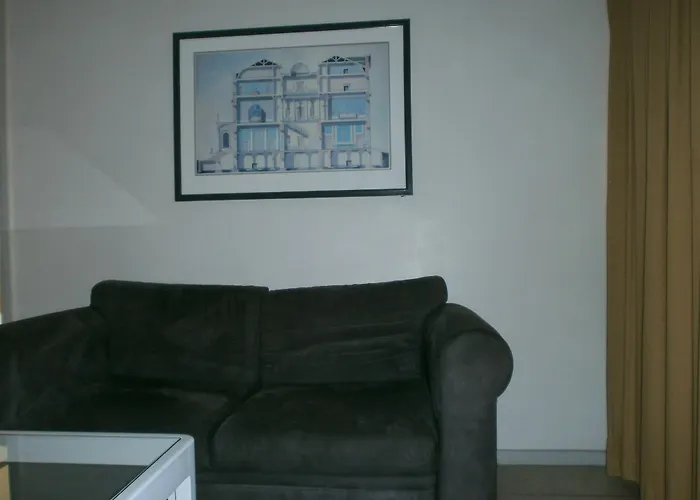 Centurion All-Suite Hotel Apartments