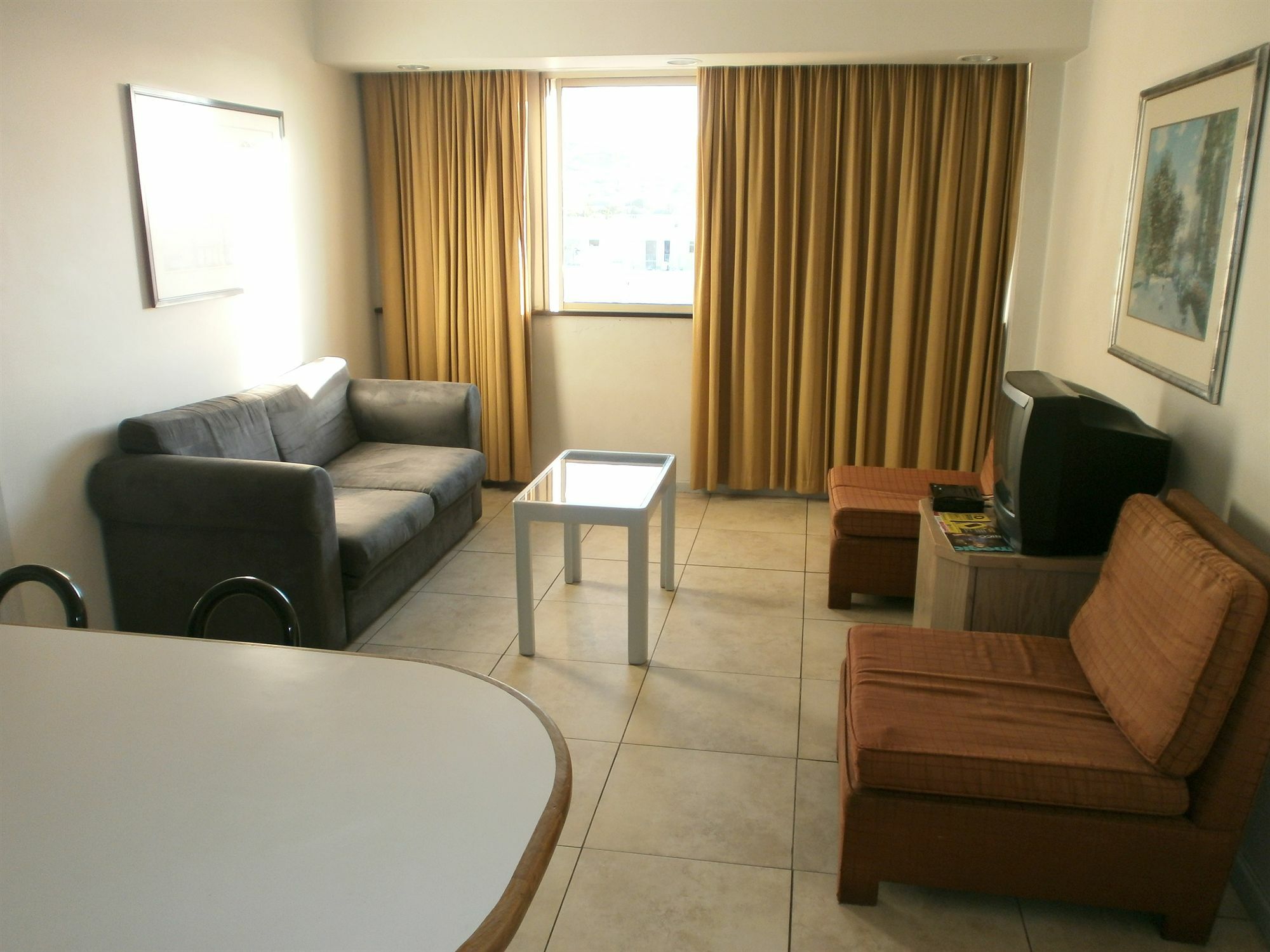 Centurion All-suite